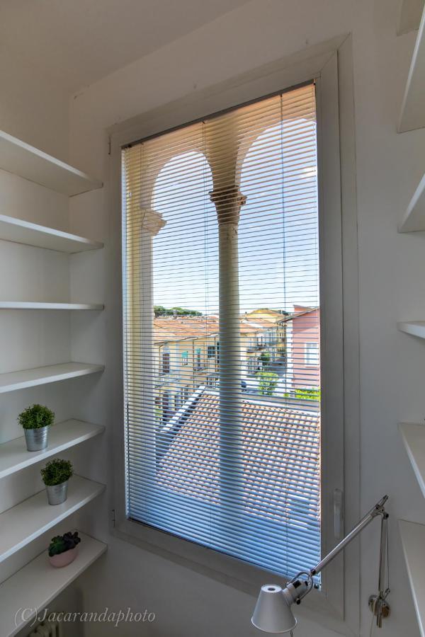 Torre Della Darsena Appartement Viareggio Buitenkant foto